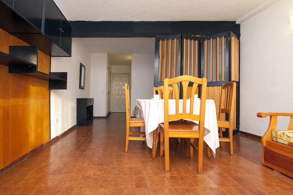 Apartamentos Alboran-Arysal Salou Exteriér fotografie